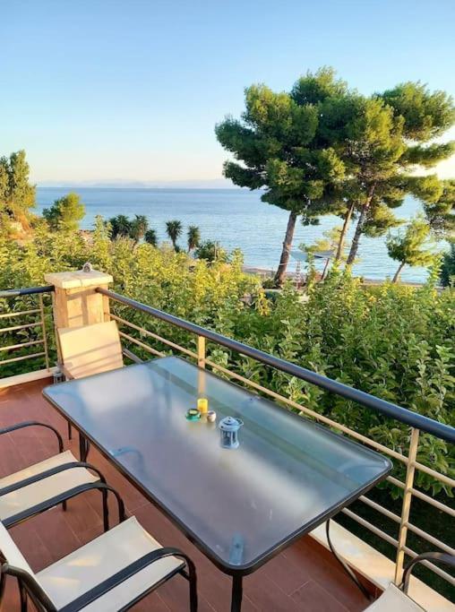 Villa Karantou à Tirós Extérieur photo